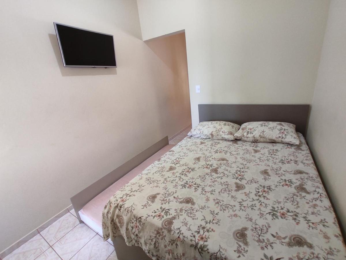 Residencial Medeiros Apartment Guarda do Embau Bagian luar foto