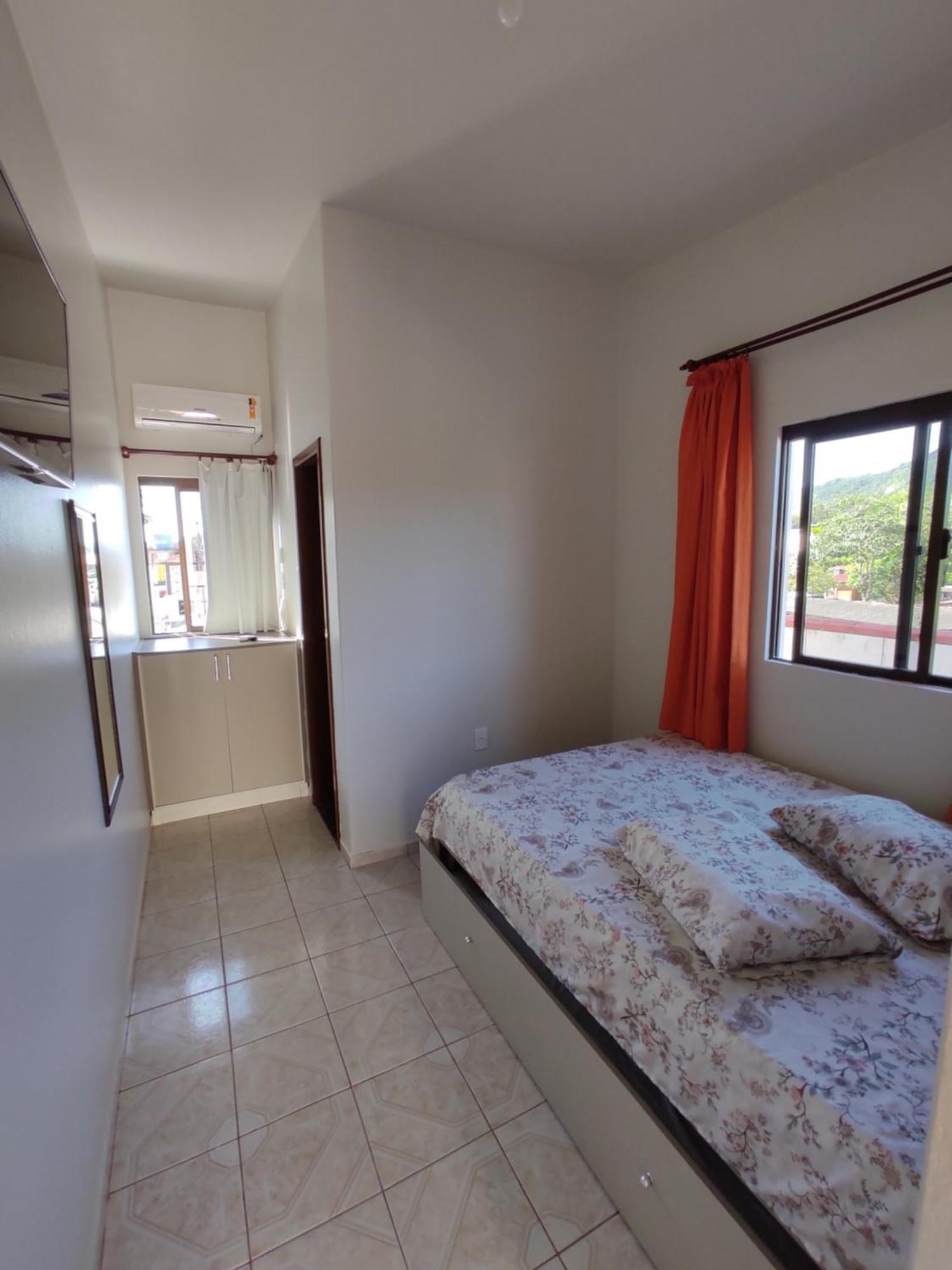 Residencial Medeiros Apartment Guarda do Embau Ruang foto